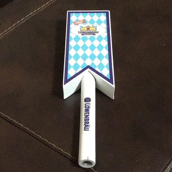 ๐ป Vintage Lowenbrau Oktoberfest Bier Keg Tap Handle Munich Octoberfest, 12โ - Picture 2 of 6
